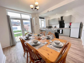 Portsmouth 3 Bedroom Getaway, sleeps 6